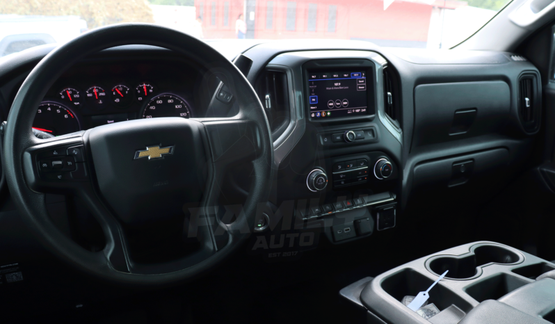 
								CHEVROLET SILVERADO 2022 full									