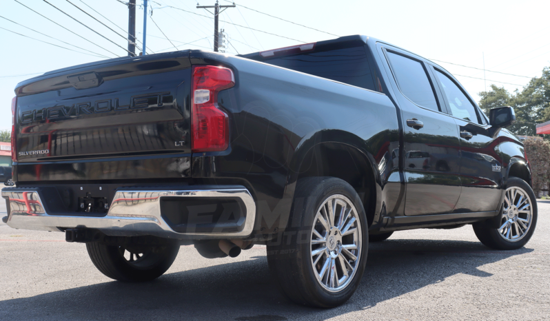 
								CHEVROLET SILVERADO 2021 full									