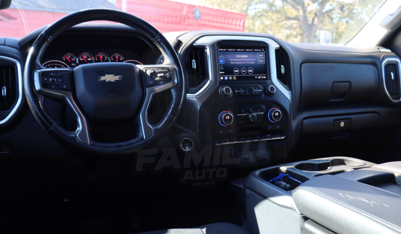 
								CHEVROLET SILVERADO 2019 full									