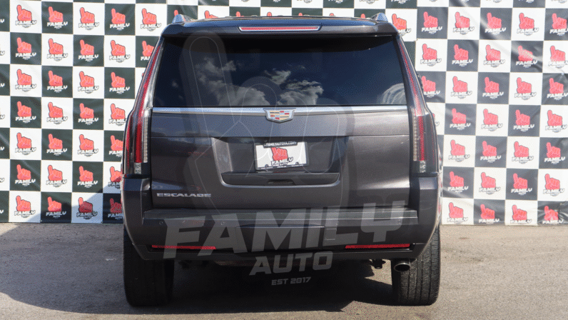 
								CADILLAC ESCALADE 2016 full									