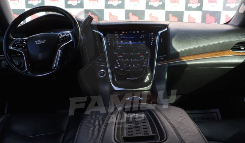 
								CADILLAC ESCALADE 2016 full									