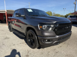 DODGE RAM 1500 2021