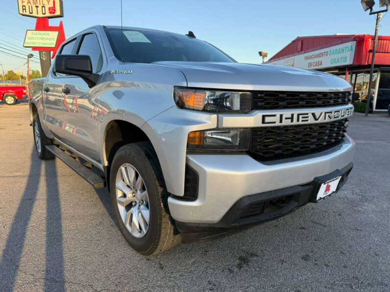 
								CHEVROLET SILVERADO 2021 full									