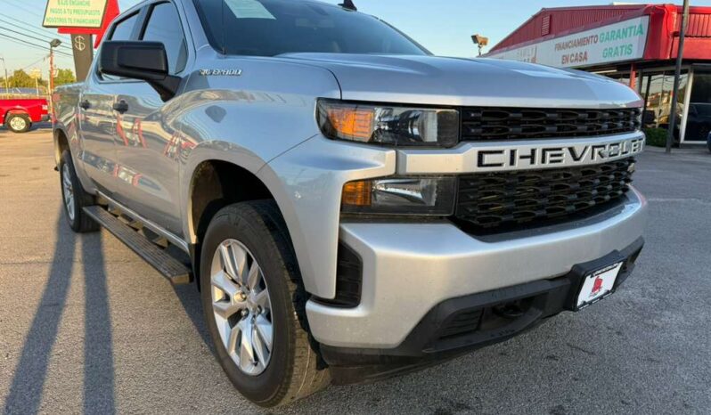 
								CHEVROLET SILVERADO 2021 full									