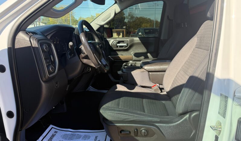 
								CHEVROLET SILVERADO 2019 full									