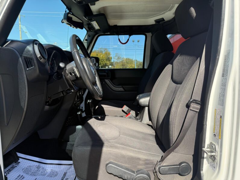 
								JEEP WRANGLER 2016 full									