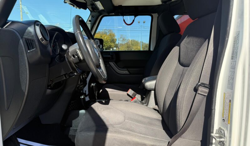 
								JEEP WRANGLER 2016 full									