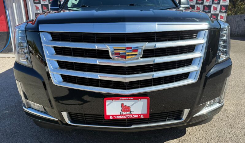 
								CADILLAC ESCALADE 2019 full									