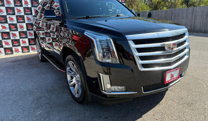 
								CADILLAC ESCALADE 2019 full									