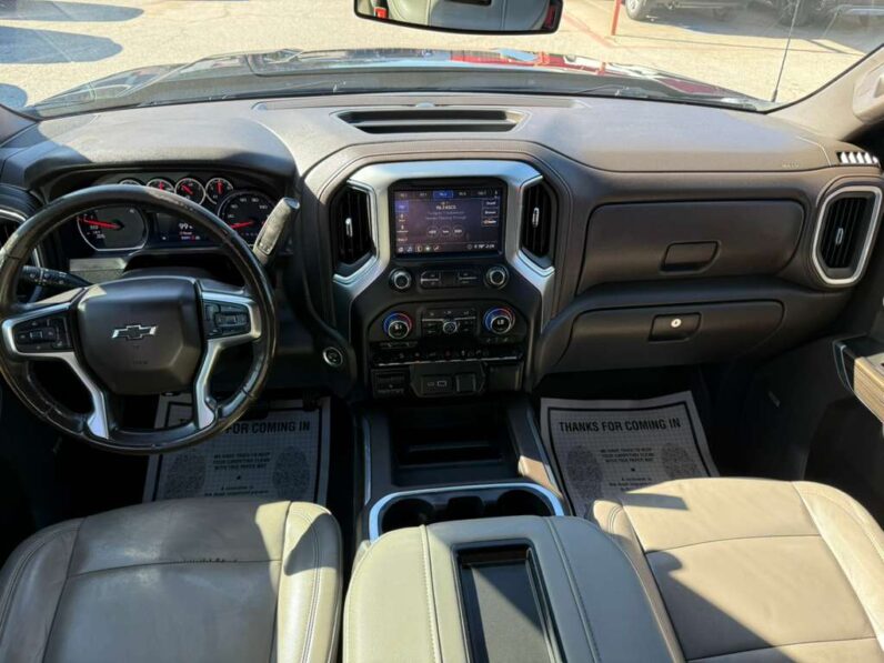 
								CHEVROLET SILVERADO 2020 full									