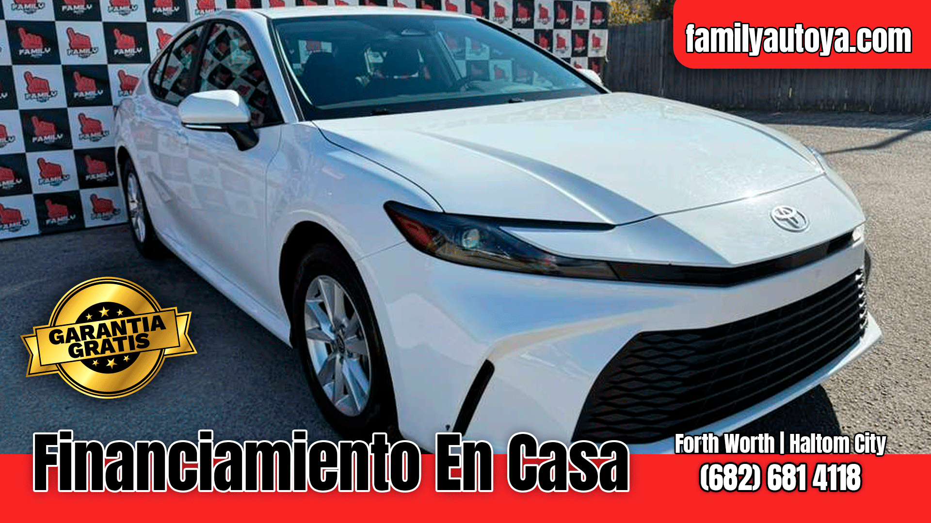 2025 Toyota Camry LE's photo