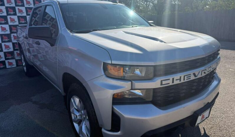 
								CHEVROLET SILVERADO 2022 full									