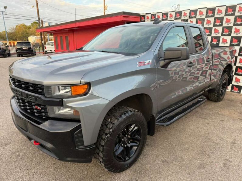 
								CHEVROLET SILVERADO 2019 full									