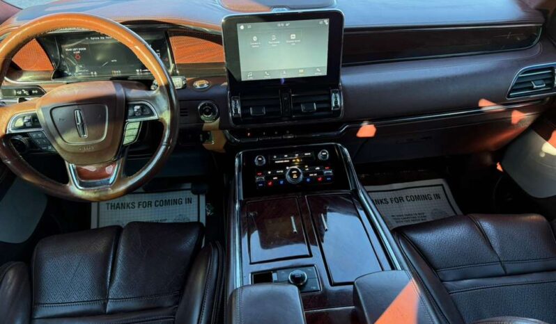 
								LINCOLN NAVIGATOR 2018 full									