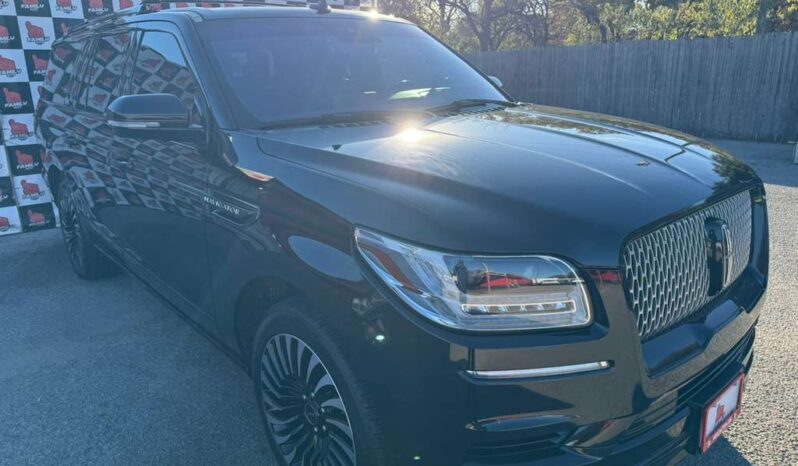 
								LINCOLN NAVIGATOR 2018 full									