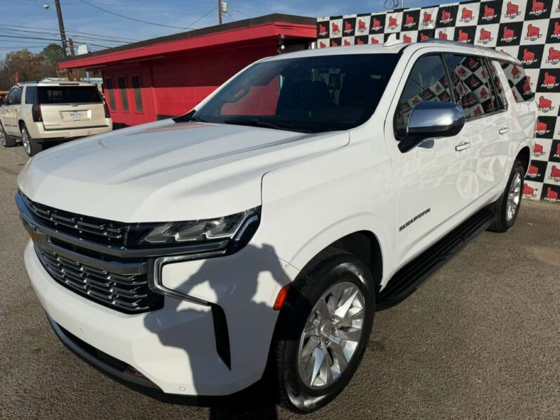 
								CHEVROLET SUBURBAN 2023 full									