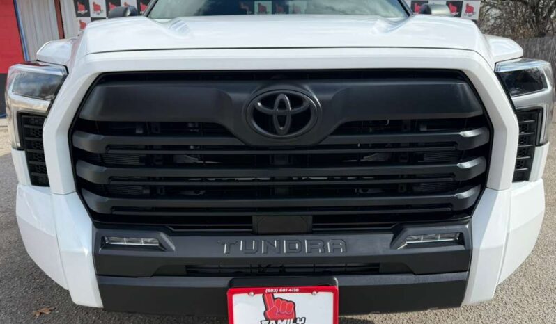 
								TOYOTA TUNDRA 2025 full									