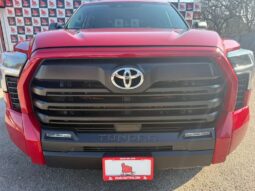 TOYOTA TUNDRA 2022