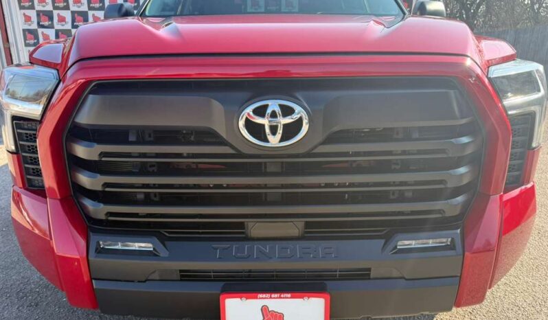 
								TOYOTA TUNDRA 2022 full									