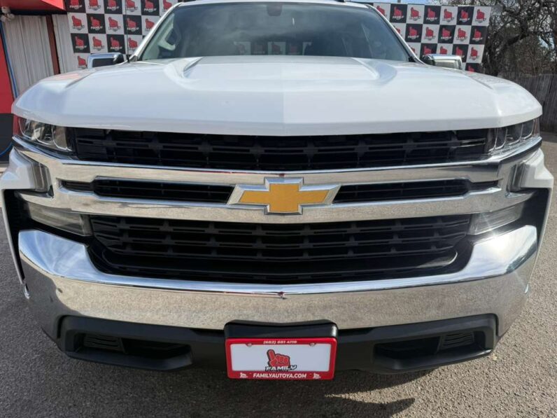 
								CHEVROLET SILVERADO 2019 full									