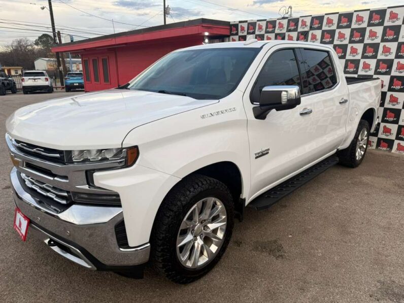 
								CHEVROLET SILVERADO 2019 full									
