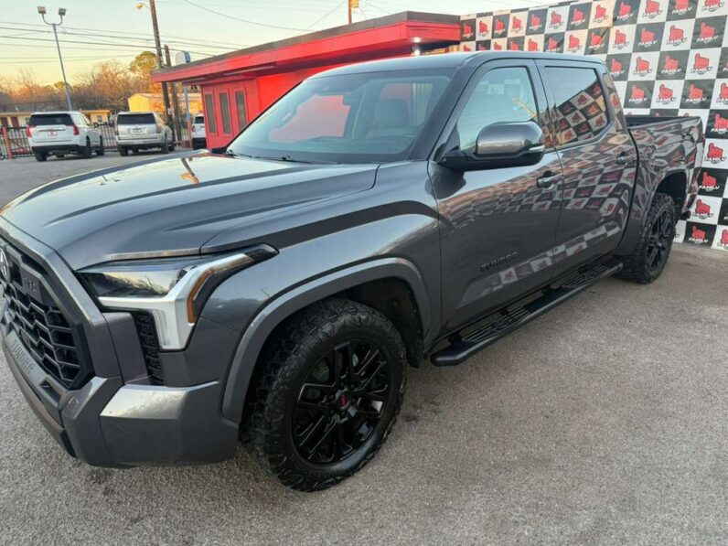
								TOYOTA TUNDRA 2023 full									