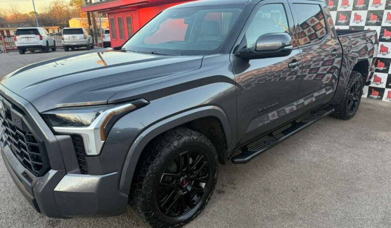 
								TOYOTA TUNDRA 2023 full									