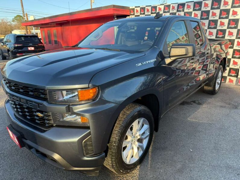 
								CHEVROLET SILVERADO 2019 full									