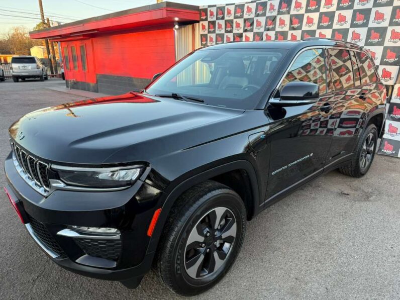 
								JEEP GRAND CHEROKEE 2023 full									