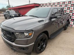 DODGE RAM 1500 2021