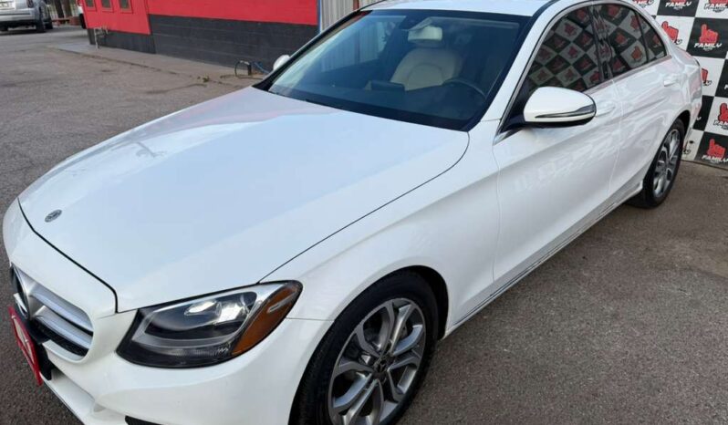 
								MERCEDES BENZ C-300 2018 full									