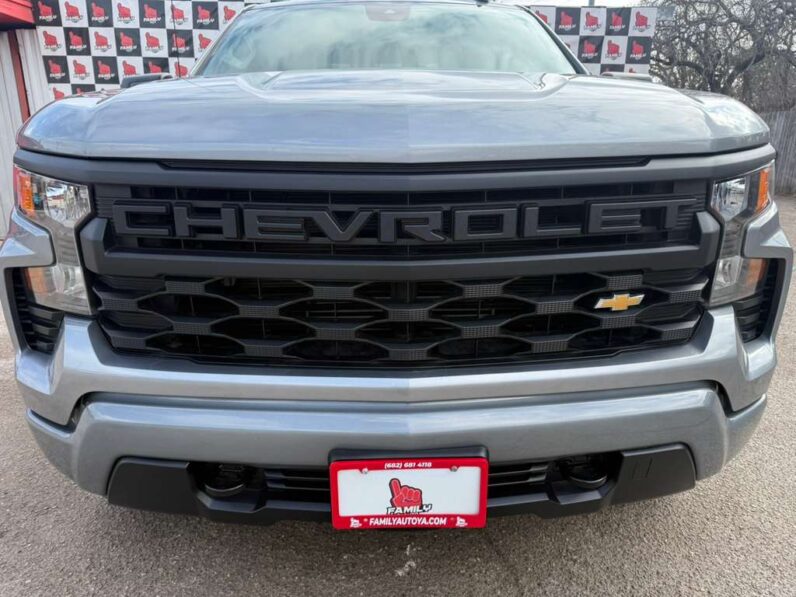 
								CHEVROLET SILVERADO 2024 full									