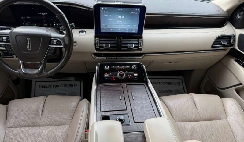 
								LINCOLN NAVIGATOR 2018 full									