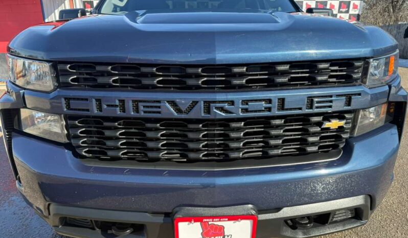 
								CHEVROLET SILVERADO 2021 full									