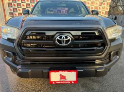 TOYOTA TACOMA 2017