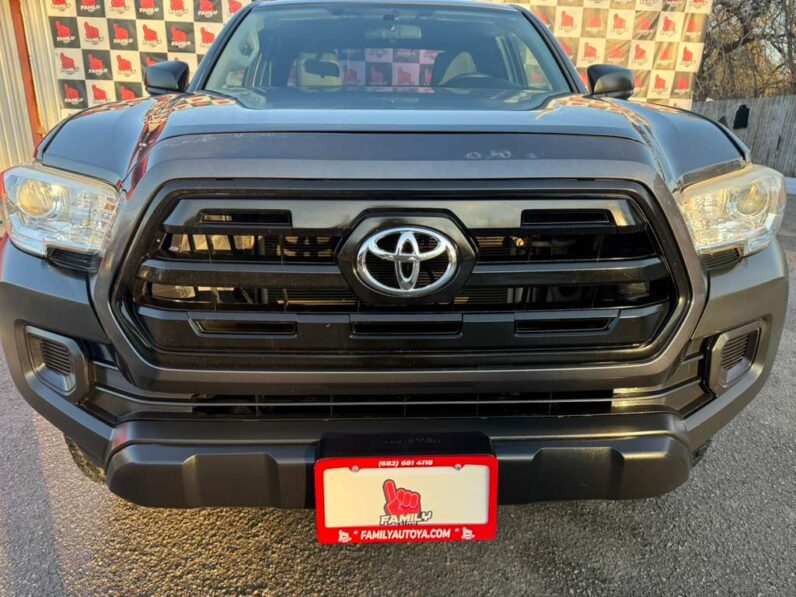 
								TOYOTA TACOMA 2017 full									