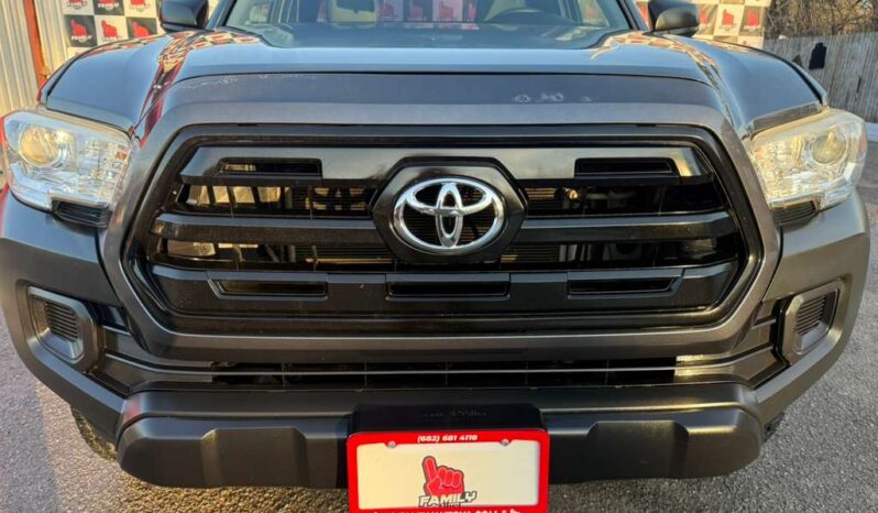 
								TOYOTA TACOMA 2017 full									