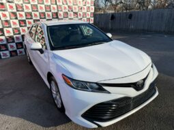 TOYOTA CAMRY 2019
