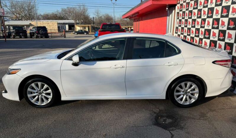 
								TOYOTA CAMRY 2019 full									