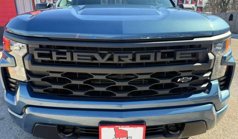 
								CHEVROLET SILVERADO 2024 full									