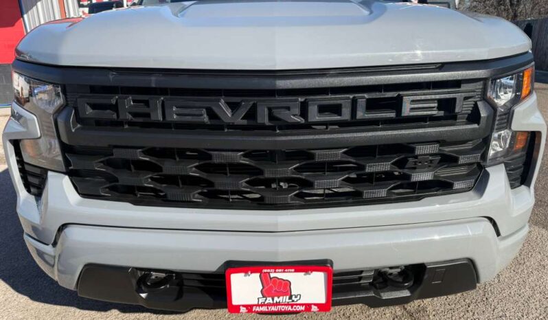 
								CHEVROLET SILVERADO 2024 full									