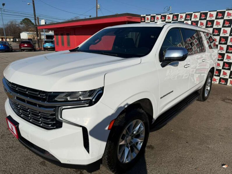 
								CHEVROLET SUBURBAN 2023 full									