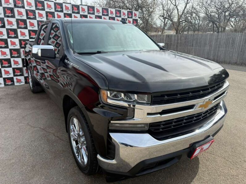 
								CHEVROLET SILVERADO 2021 full									