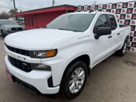 CHEVROLET SILVERADO 2022