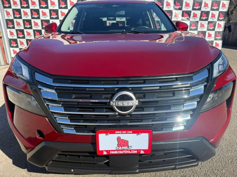 
								NISSAN ROGUE 2024 full									