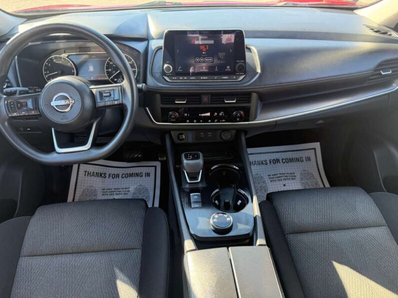 
								NISSAN ROGUE 2024 full									