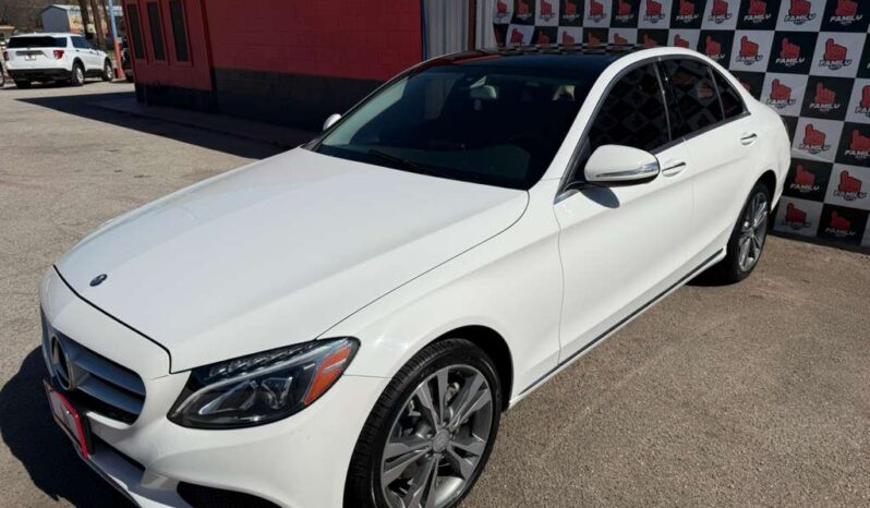 MERCEDES BENZ C-300 2015