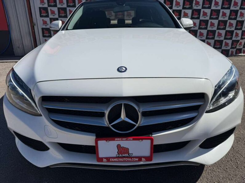 
								MERCEDES BENZ C-300 2015 full									