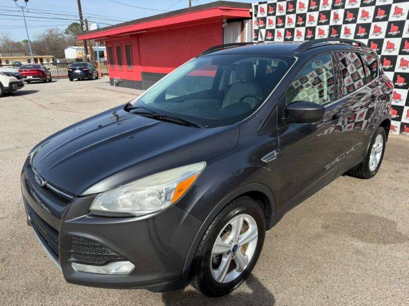 
								FORD ESCAPE 2016 full									