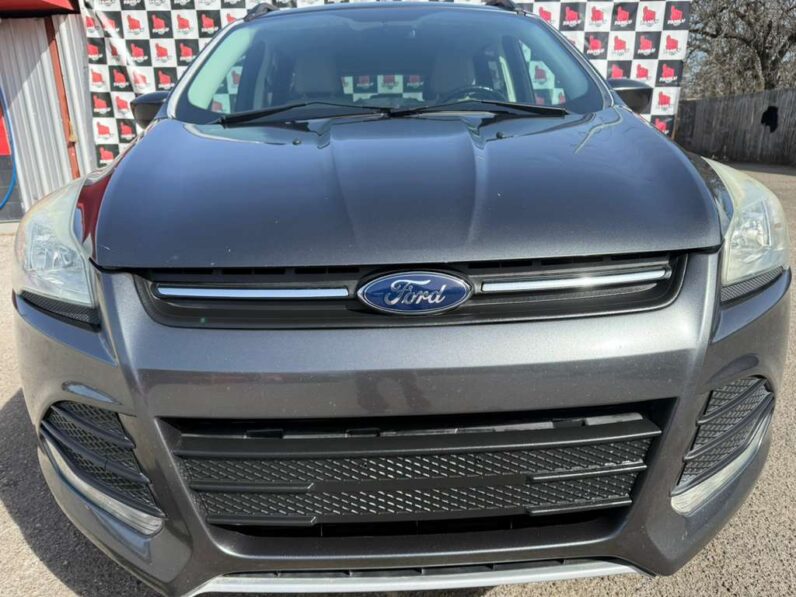 
								FORD ESCAPE 2016 full									